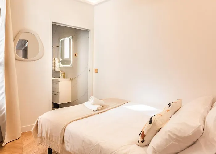 Raffine Avec Jacuzzi Et Ac - 6p Париж