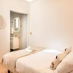 Raffine Avec Jacuzzi Et Ac - 6p Paris